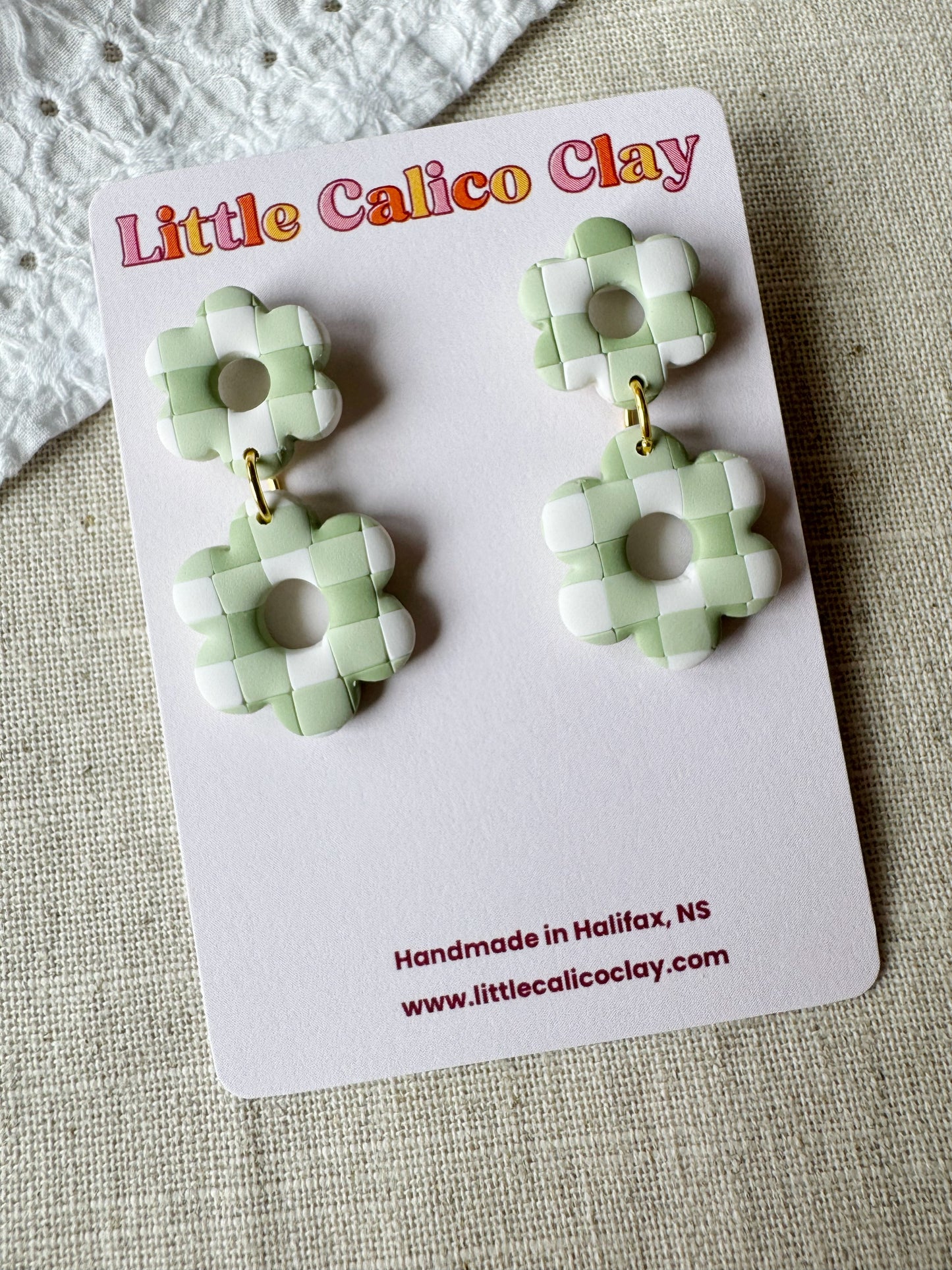 Gingham Daisy Dangles