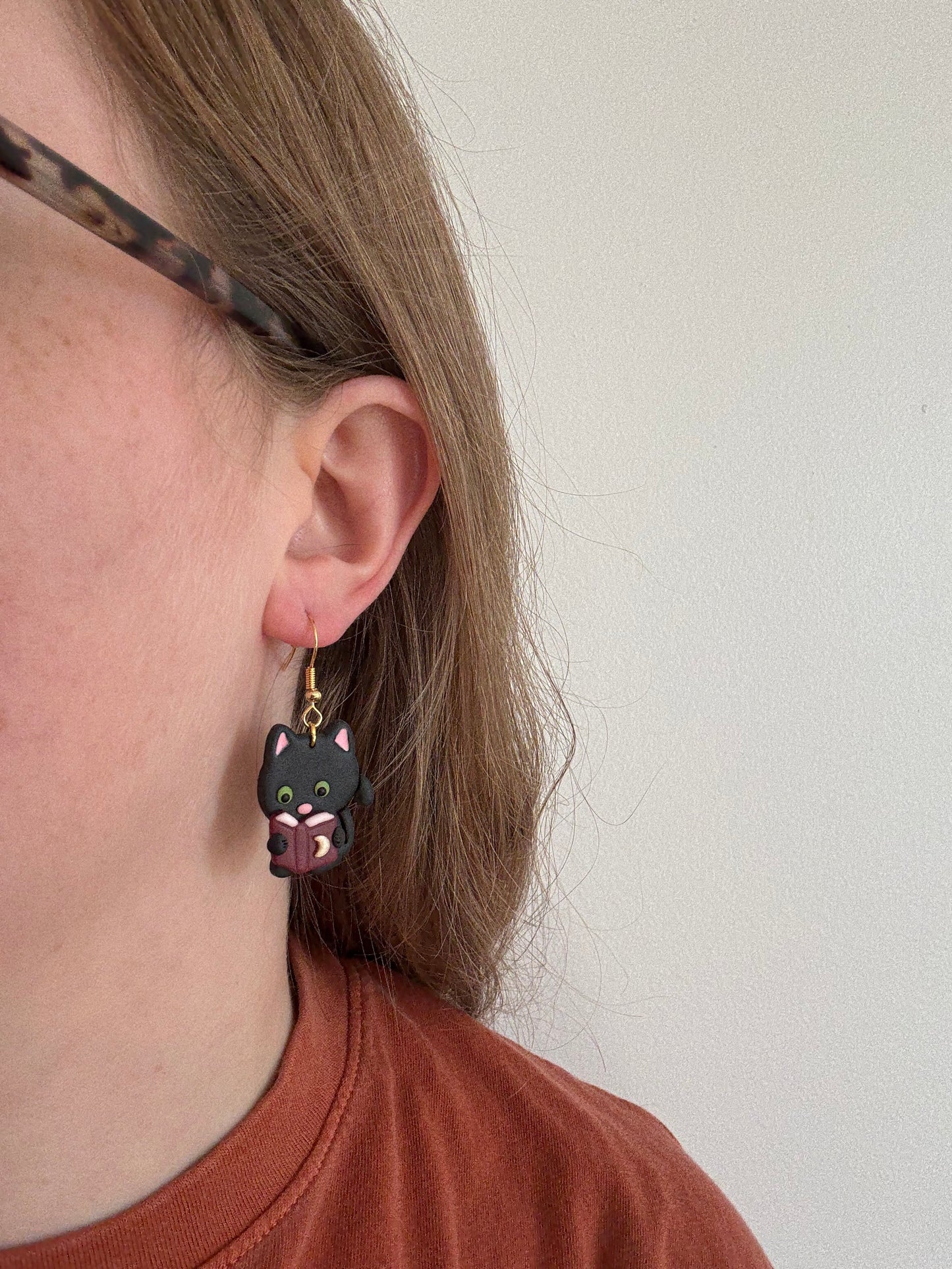Bookish Kitten Dangles