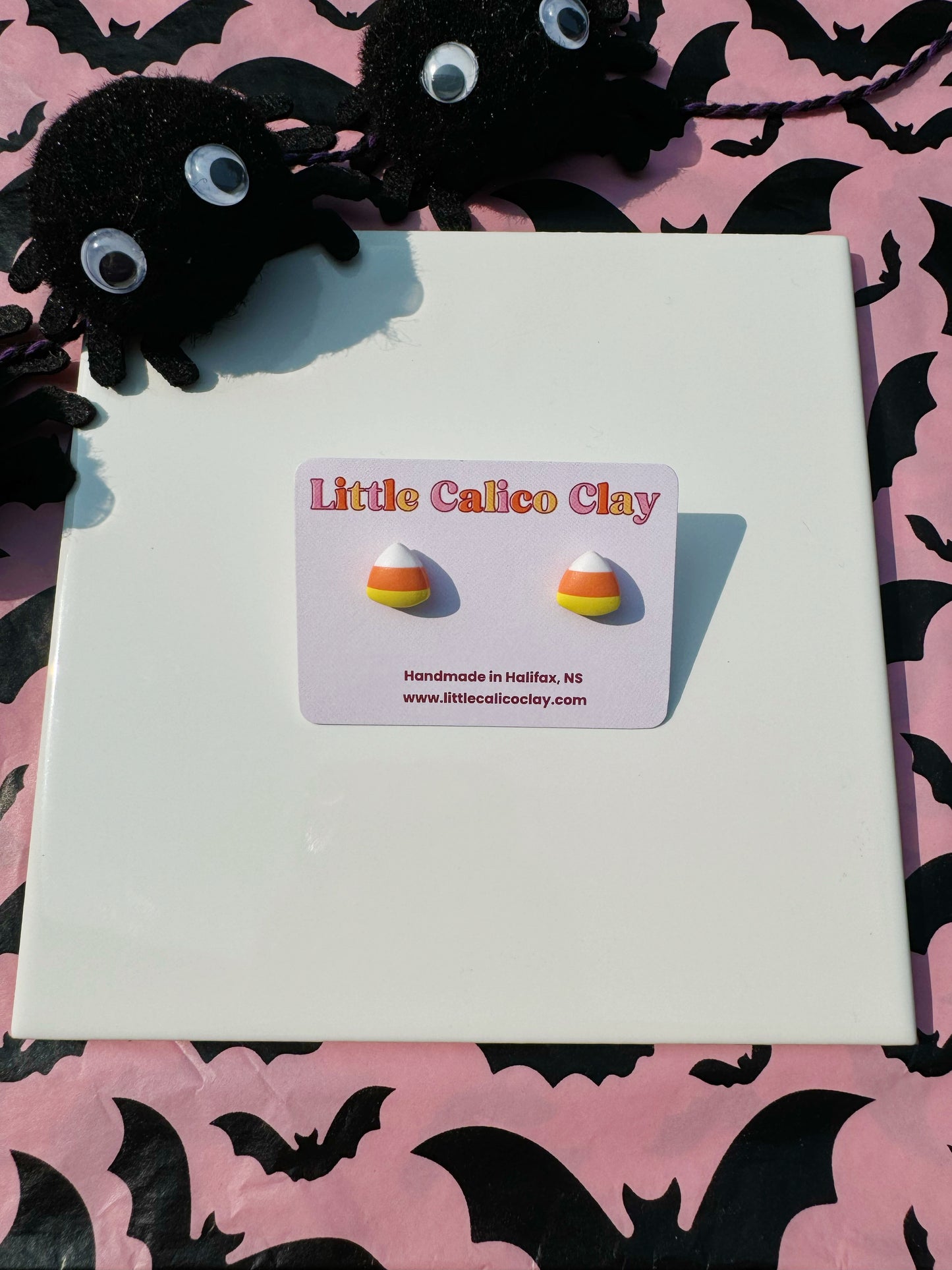 Puffy Candy Corn Studs