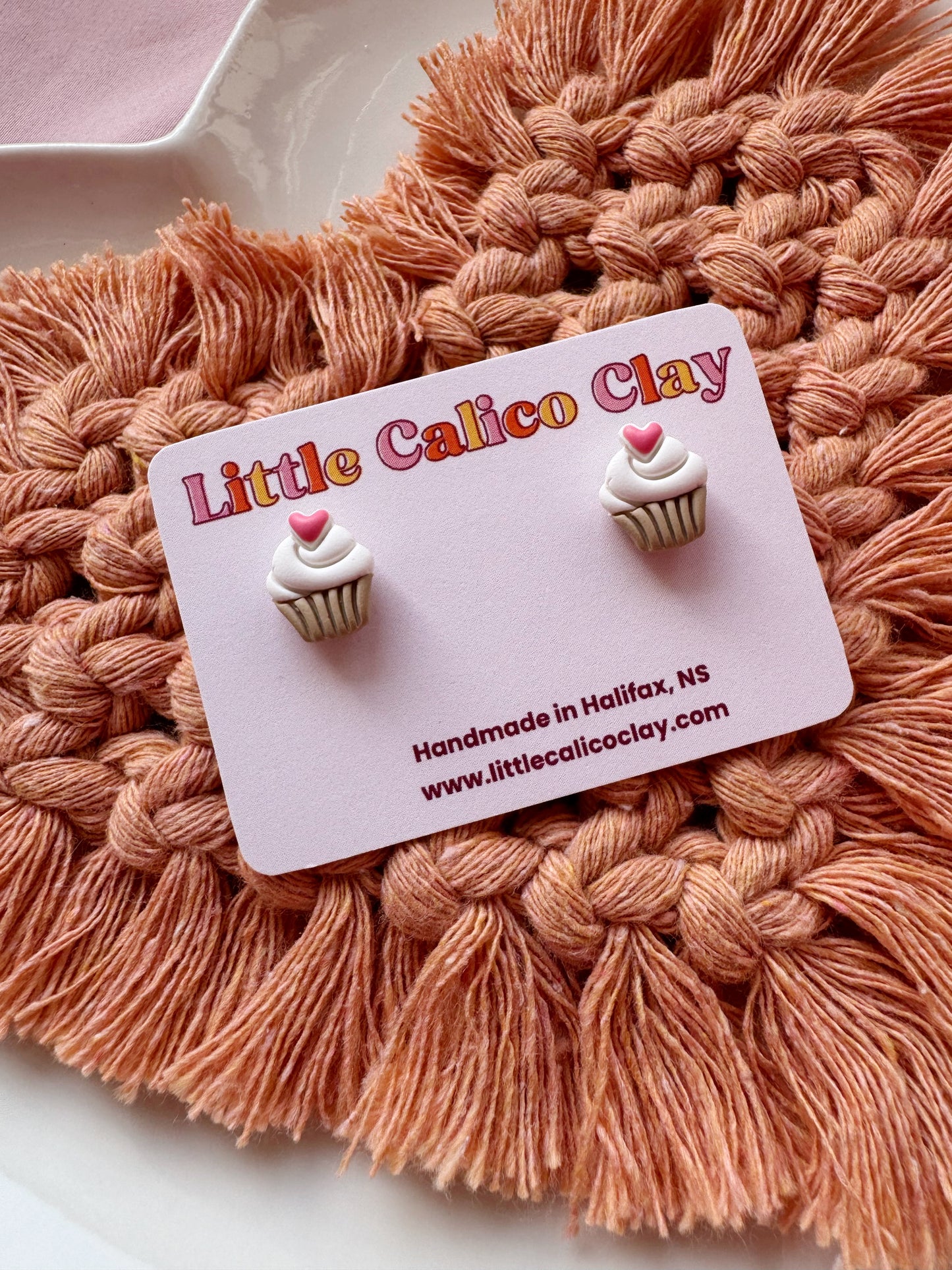 Cupcake Studs