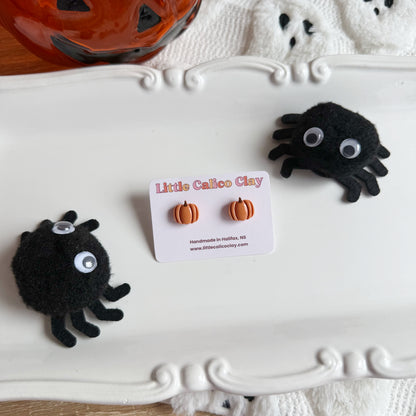Shiny Pumpkin Studs