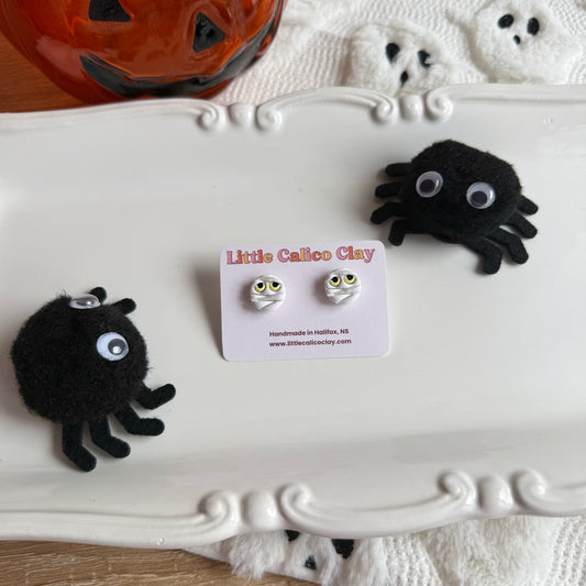 Mummy Studs