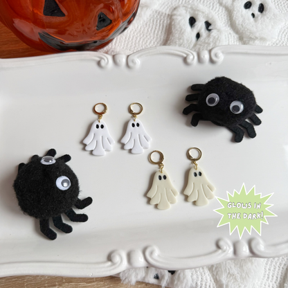 Ghost Huggies