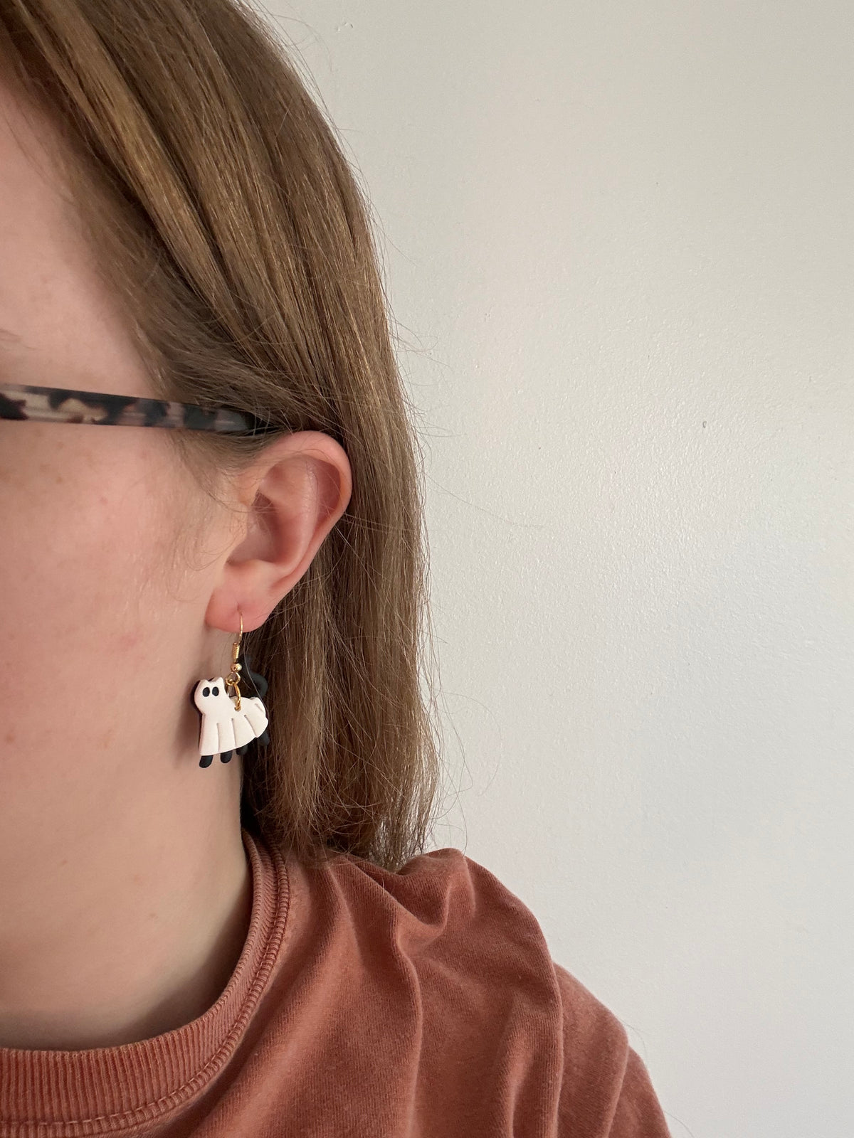 Ghost Kitty Dangles