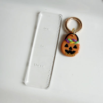 Candy Bucket Pet Tag