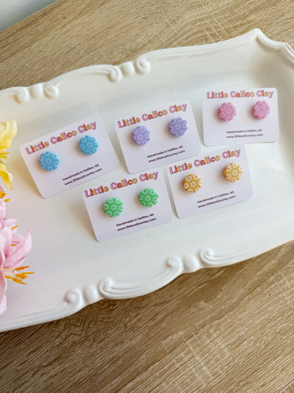 Monochrome Flower Studs