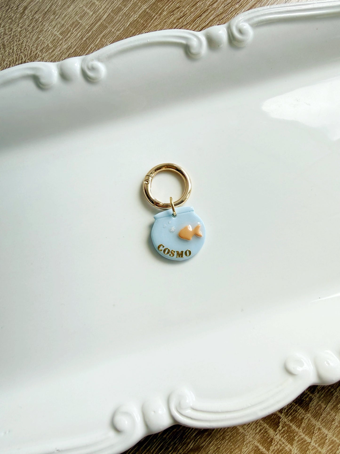 Fishbowl Pet Tag